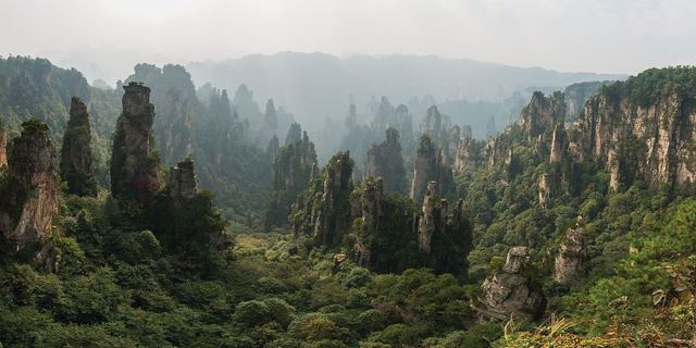 Zhangjiajie’deki taş sütunlar, Wulingyuan