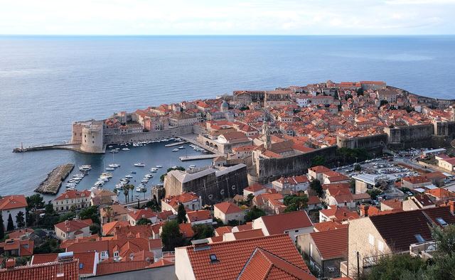 Dubrovnik eski şehir ve surlar