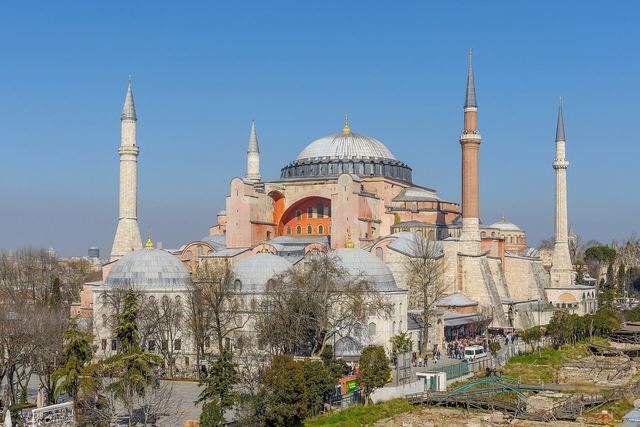İstanbul’da Ayasofya’nın dış cephesi