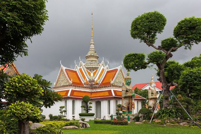 Bangkok’taki Wat Arun Tapınağı